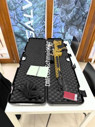 Dnes sice bylo počasí nic moc, ale i tak jsme si udělali malý trénink a otestovali naše zbraně. Musíme přece vědět, co...